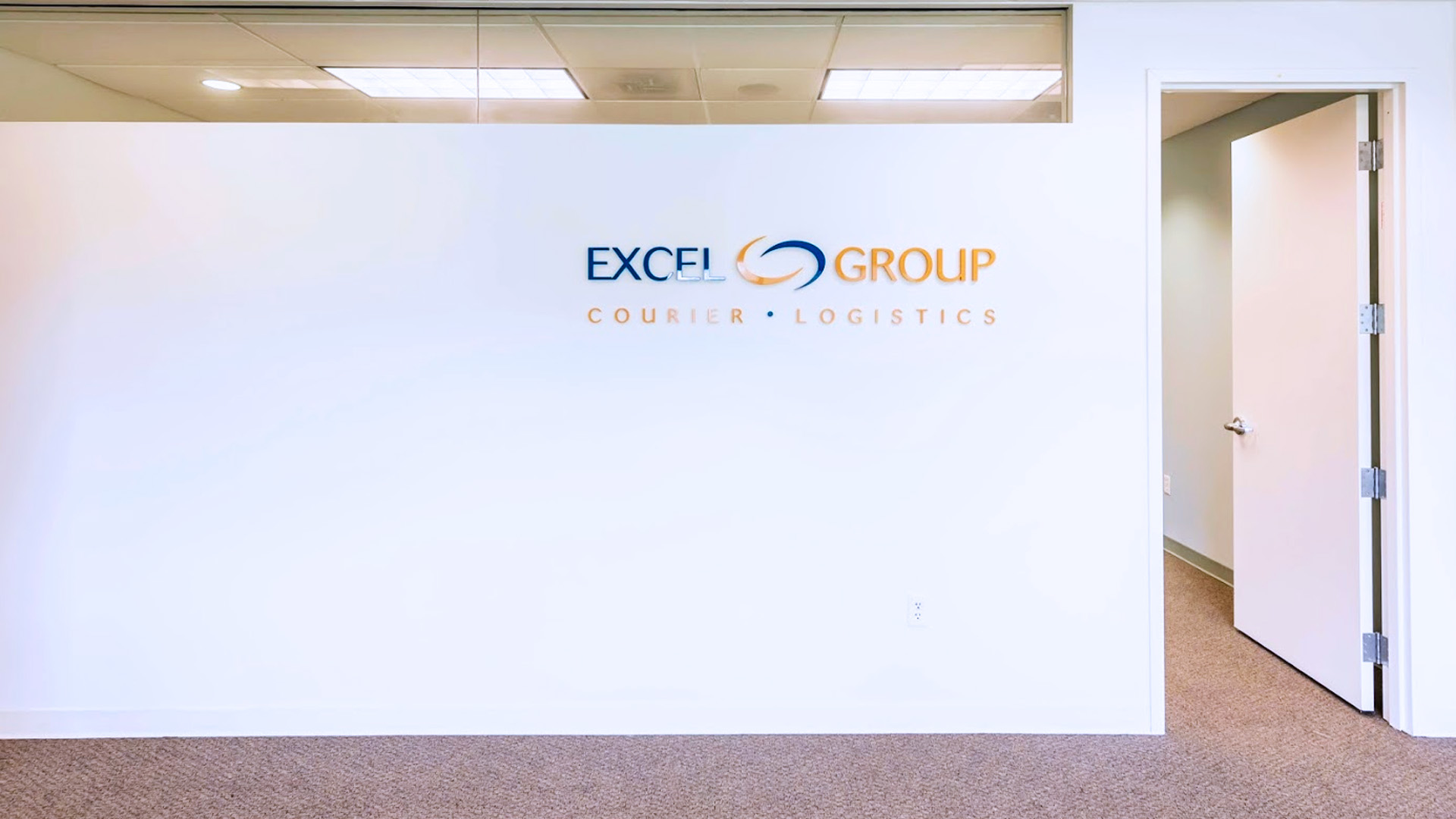 img-exg-conference-room