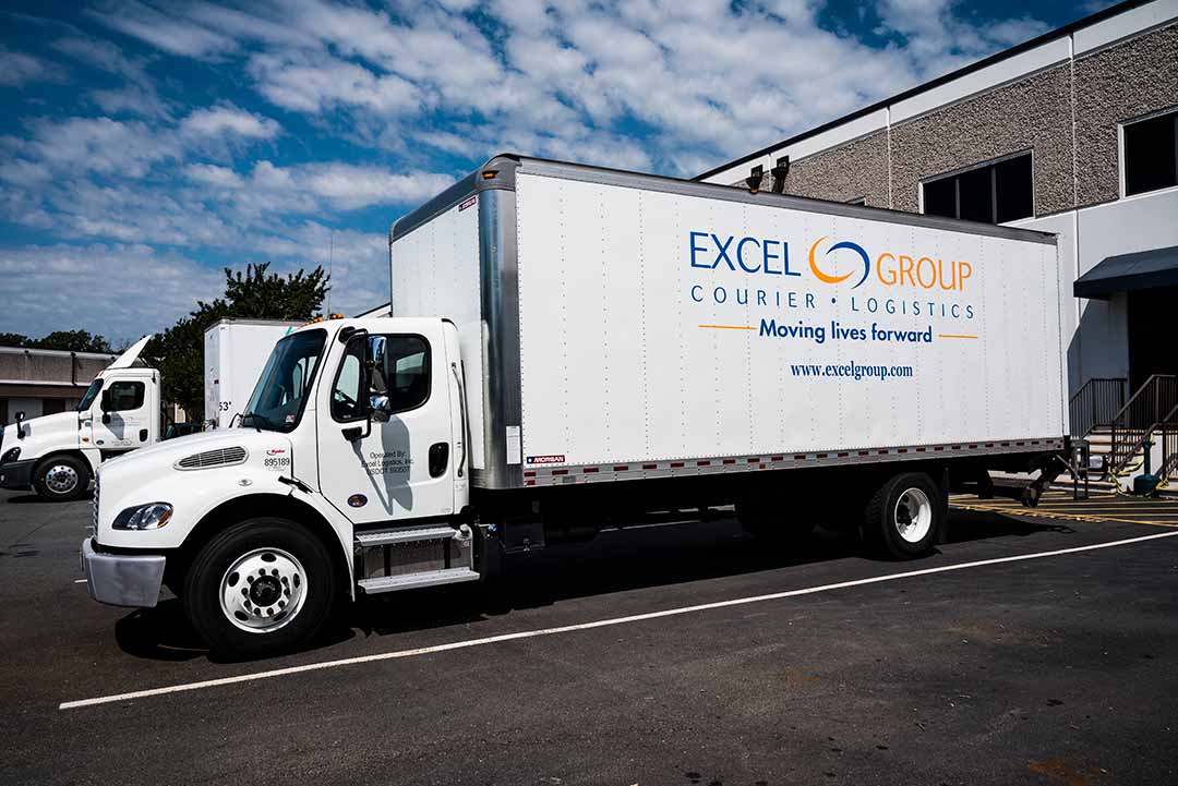 img-exg-tractor-trailer img-exg-tractor-trailer